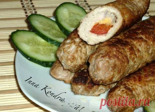 Мясные рулетики - У нас так Мясные рулетики Мясные рулетики — блюдо, с которым можно экспериментировать бесконечно, выбирая любую начинку и способы приготовления. Но я остановилась на этом варианте, и моя семья была в...