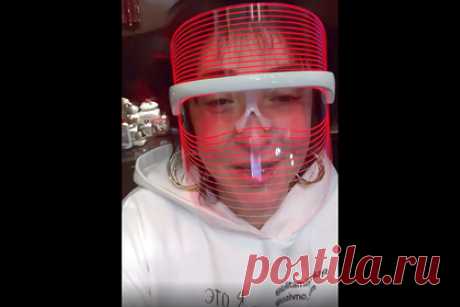 Лолита заразилась омикроном. Российская артистка Лолита Милявская заразилась коронавирусом. «Хорошо, что я привита, поэтому проходит в легкой форме», — сказала 58-летняя исполнительница, отметив, что подхватила омикрон-вариант. Милявская добавила, что из симптомов у нее наблюдаются кашель и осипший голос.