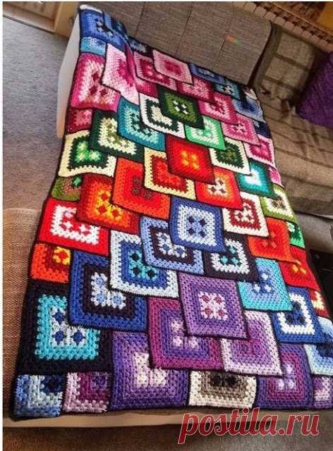 https://www.crochetwebsites-free.com/2017/07/3d-crochet-blanket-pattern-with-step-by.html
