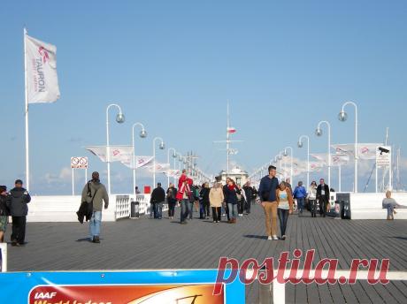 Сопотский деревянный мол, более 500м. Польша (кстати, платный)