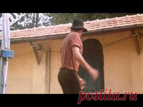 10 лучших эпизодов с неподражаемым Адриано Челентано