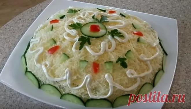 Салат с курицей, шампиньонами и огурцами — 9 рецептов салатов