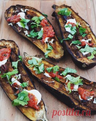 ​Баклажаны с орехами и чесноком