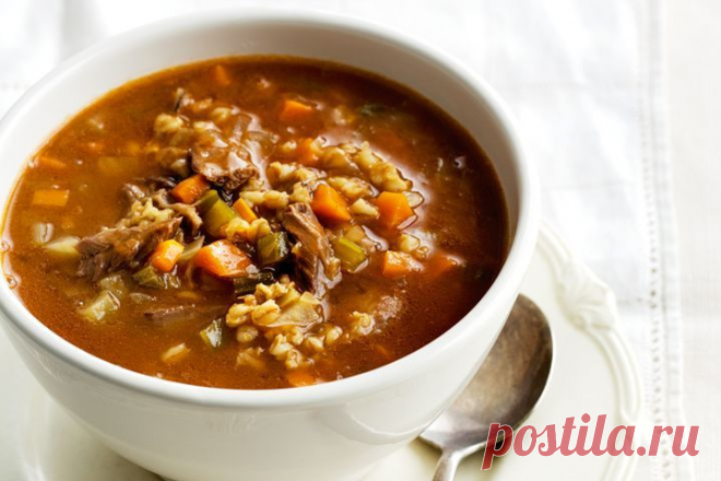 Lamb shank and pearl barley scotch broth