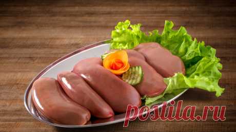 Как приготовить свиные почки? Немного о вкусных и бюджетных блюдах А «пензия», как во времена моей глубокой молодости говорила мама одного из друзей, всё ближе и ближе. А с нею — и тот период нашей жизни, что характеризуется стабильным, но крайне невысоким доходом. И…
