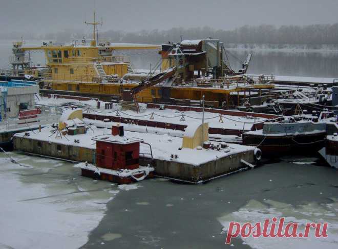 Internavigational during winter sucks ships