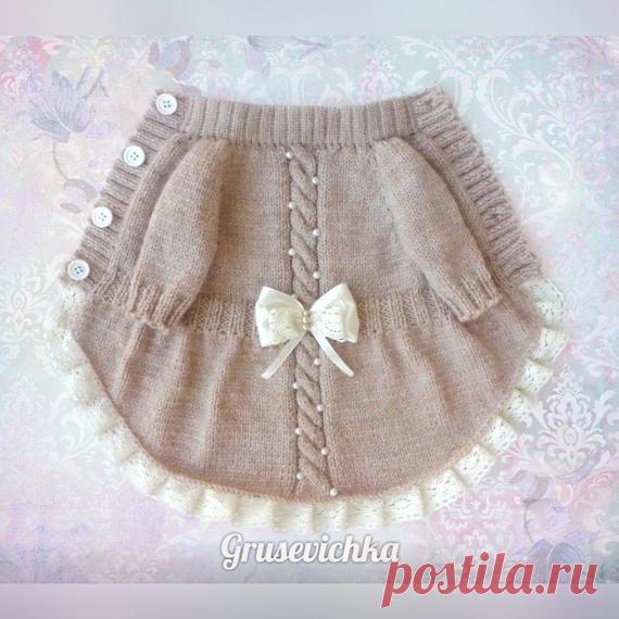 M-size (chest is 14 inches, length is 14inches). Handmade. For other sizes please contact. Exclusive, fashionable, chic … | Dog dresses, Pet clothes, Author clothes