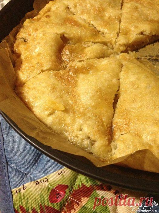 Яблочный пирог - минимум теста и максимум начинки.