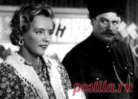 «Кубанские казаки» — советская музыкальная комедия, снятая на ордена Ленина киностудии «Мосфильм» в 1949 году режиссёром Иваном Пырьевым по сценарию Николая Погодина. Премьера состоялась 26 февраля 1950 года.