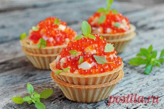 Салат царский классический с красной икрой в тарталетках рецепт с фото - 1000.menu