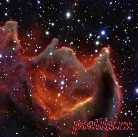 Изображение кометарной глобулы CG4, полученное на VLT / Интересный космос