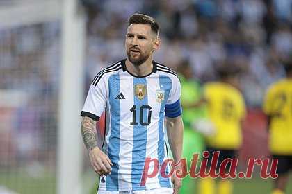 Стало известно о нежелании Месси оставаться в ПСЖ. Нападающий парижского ПСЖ Лионель Месси не хочет оставаться в команде. Футболист ясно дал понять руководству парижан, что не собирается продлевать контракт с ПСЖ. Отмечается, что аргентинец не продолжит играть в Париже в следующем сезоне. Месси перешел в ПСЖ в августе 2021 года на правах свободного агента.