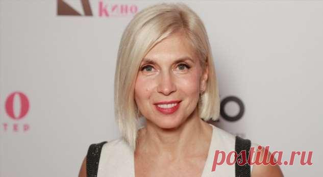 «Мой парень»: 57-летняя Алена Свиридова вышла в свет с молодым возлюбленным . Милая Я