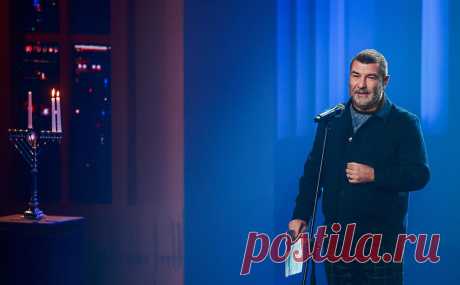 Гришковец покинул пост главы Общественного совета при ФСИН. Писатель, драматург и режиссер Евгений Гришковец ушел с должности председателя Общественного совета при ФСИН России по собственному желанию.
