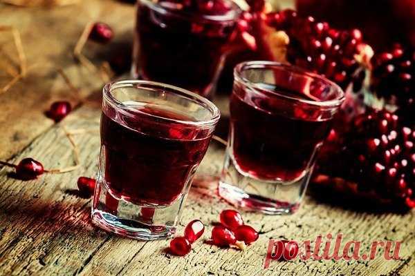 Красивый и очень вкусный домашний гранатовый ликер к празднику! Удивите ваших гостей!