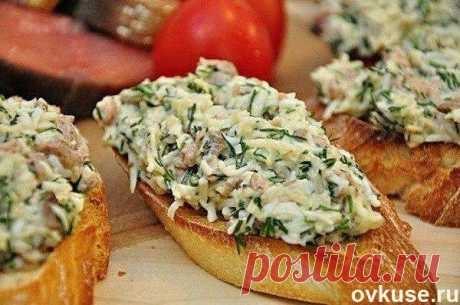 Закусочные бутерброды с печенью трески и сыром - Простые рецепты Овкусе.ру