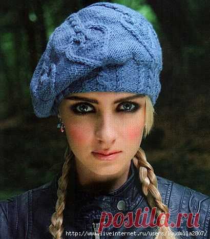 Берет с мотивами "сердце"