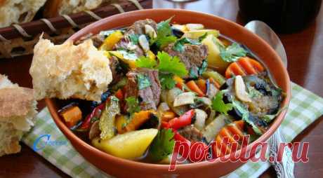 Хашлама на пиве для настоящих мясоедов. Даже не одна, а две хашламы: от женщины и мужчины | gastronom.ru | Яндекс Дзен