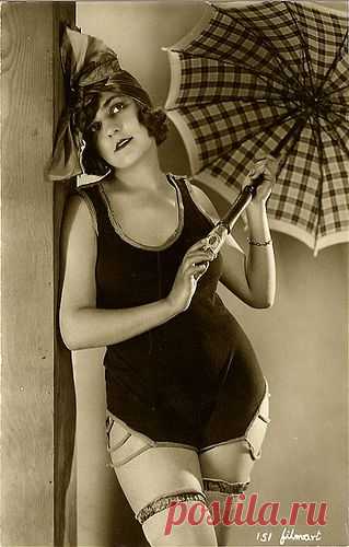 Ретро-дамы - Старинные купальные костюмы и купальщицы