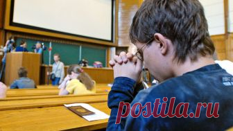 «Студенческие годы, пожалуй, самые веселые и беззаботные. Они запоминаются на всю жизнь, потому что именно в этот период человек делает св...» — карточка пользователя vuzzone в Яндекс.Коллекциях
