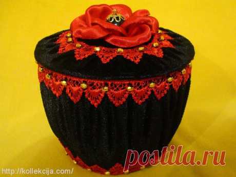 Шкатулка из пластиковой бутылки. Автор Ольга Брест.