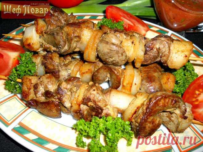 Шашлык на сковороде из куриной печени