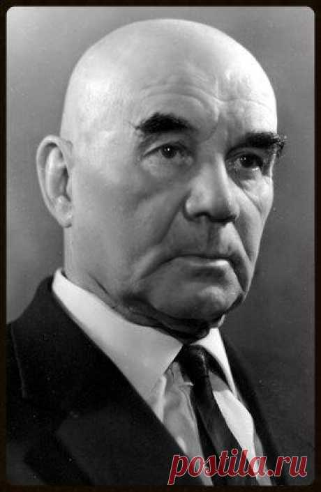 Актер советского кинематографа Блинников Сергей Капитонович 20.07.1901 -  28.09.1969;