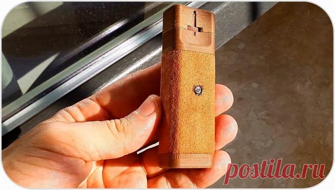 Электрическая машинка для стрижки ногтей (мини дремель) своими руками Здравствуйте, уважаемые читатели и самоделкины! Многим из Вас достаточно хорошо известен такой популярный инструмент, как гравировальная машинка (ее же часто называют бор-машинкой, или дремелем, по названию производителя). Обычно этот инструмент питается от сети 220В, реже — от аккумуляторов. Хотя