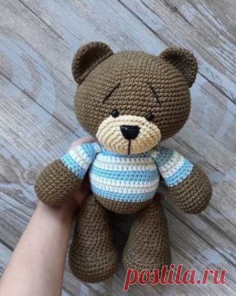 Мишка Тёма амигуруми. Схемы и описания для вязания игрушек крючком! Бесплатный мастер-класс по вязанию очаровательного мишки по имени Тёма от Юлии Дейнега. Вязаный крючком медвежонок получается большим и очень милым. В…