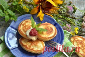 Оладьи на сметане пышные: рецепт с фото пошагово