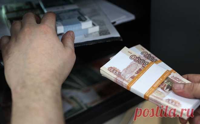 Росстат раскрыл, сколько россиян получают зарплату более 1 млн. Зарплата более 45 тыс. человек в России в 2025 году превысила 1 млн руб.