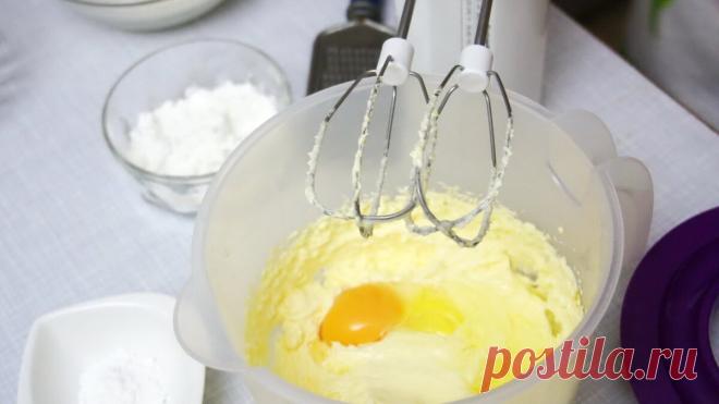 Лёгкий как облачко — Творожный торт с лимоном и апельсиновым желе.
Я его обожаю! Не только за то что он легкий в приготовлении, а еще потому что съесть его можно больше, чем обычно — большая часть торта из творога. Так что вашей фигуре ничего не грозит. Творожная начинка по консистенции очень воздушная, лимон придает торту неповторимую кислинку. Торт очень красивый в разрезе. Ваши гости останутся довольны, […]
Читай дальше на сайте. Жми подробнее ➡