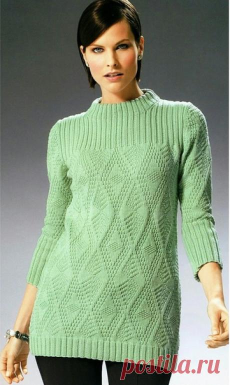 Пуловер с ромбами