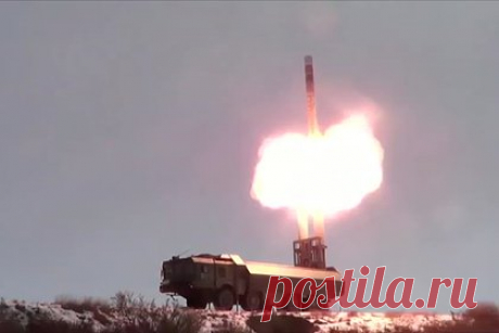 Российские сверхзвуковые «Ониксы» улучшили. Сверхзвуковые противокорабельные ракеты «Оникс» получили новые активные головки самонаведения, позволяющие с высокой точностью поражать наземные цели Вооруженных сил Украины, сообщил источник в оборонно-промышленном комплексе России. «Ониксы» могут использовать береговые комплексы «Бастион».