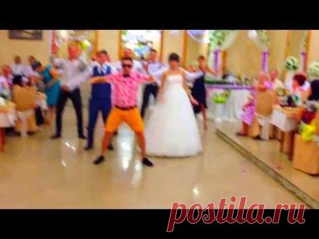 Флешмоб в Москве Флешмоб на свадьбе свадебный флешмоб корпоратив Москва Ведущий на свадьбу в Москве - YouTube