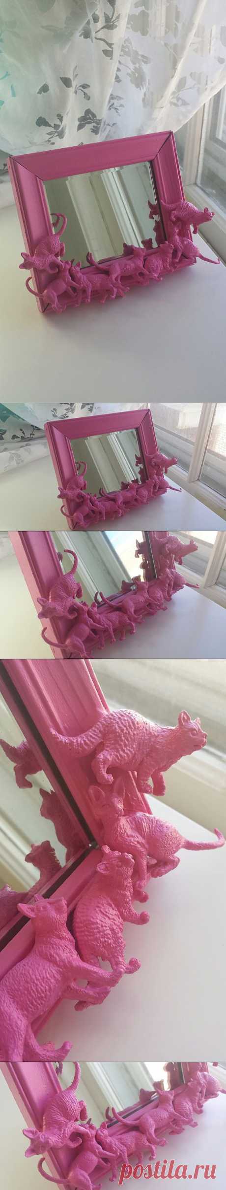 pink magenta cat mirror от CheeseCrafty на Etsy