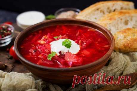 Борщ: подборка самых вкусных рецептов от Шефмаркет В каждой семье есть свой рецепт борща: кто-то добавляет в него капусту, кто-то фасоль, а кто-то вообще не представляет, как можно готовить суп без грибов.