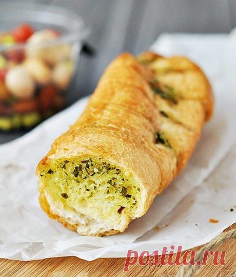 ЧЕСНОЧНЫЙ ХЛЕБ.