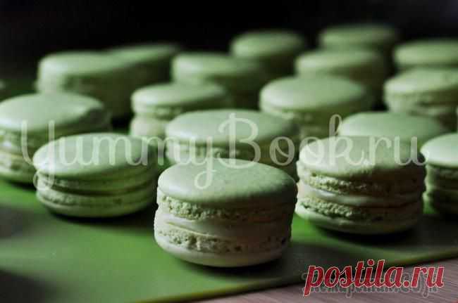 Макаронс с зеленым чаем