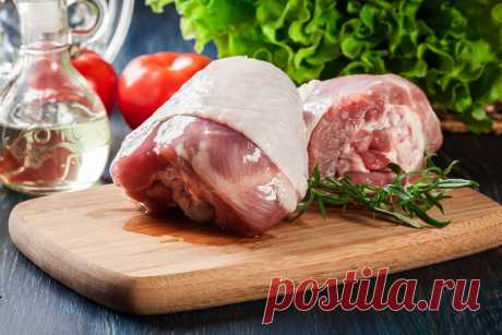 Как приготовить свиную рульку: секреты выбора и проверенные рецепты