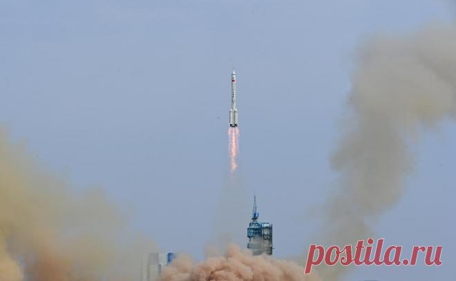 После запуска КНР тайконавтов был побит рекорд по числу землян на орбите. Китайский корабль «Шэньчжоу-16» с тремя тайконавтами на борту успешно вышел на заданную орбиту. Число землян на ней достигло 17 — это новый рекорд, прошлый был установлен в 2021 году, когда на орбите одновременно было 14 человек