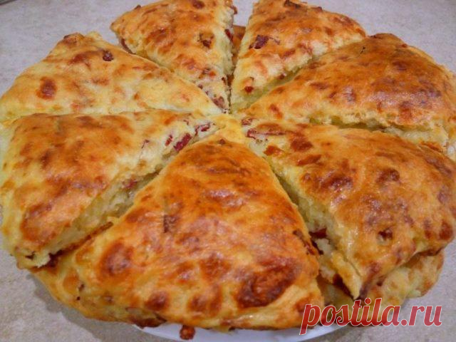 Сконы с сыром и колбасой – это бомба!