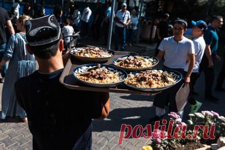 Россиянка описала национальные блюда в Узбекистане словами «напоминает отбросы»