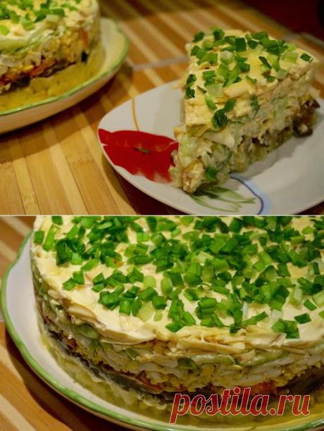 Home food: Слоеный салат с грибами и копченым сыром