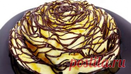 Вкусный пирог к чаю за 15 минут вместе с выпечкой Невероятно вкусный пирог, который готовится за 15 минут из доступных ингредиентов, вместе с выпечкой. Вам понравится!
