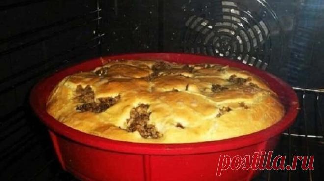 Быстрый пирог на кефире со сметаной — оооочень вкусно — Жизнь под Лампой!