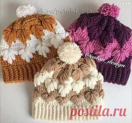 Очень красивый объемный узор крючком, который лучше вязать пряжей контрастных цветов. Название у этого узорчика "гусиные лапки". Можно вязать им все, что угодно - от шапочек, до пледов. И да - узор двусторонний!