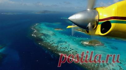 Четыре человека погибли в результате крушения частного самолёта на Карибах. Национальная полиция Сент-Винсента и Гренадин заявила в своих соцсетях, что четыре человека, включая двух детей, разбились на частном самолёте. Читать далее