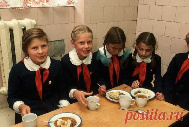 Советская школьная форма / Назад в СССР / Back in USSR