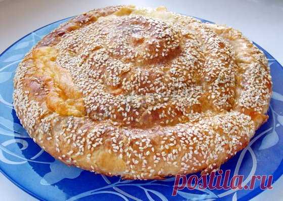 Рецепт слоёного пирога с сыром